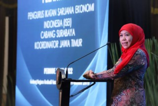 Demi Memajukan Investasi di Jatim,Khofifah Siap Menggelar lebar 'karpet merah' dan 'karpet hijau'
