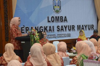 Peringati HUT Ke-20, DWP Provinsi Jatim Gelar Lomba Merangkai dan Menata Sayur Mayur