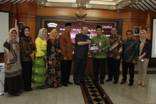 Kunjungi Jawa Tengah, Ketua DPD RI Dukung Komite III Revisi UU SKN