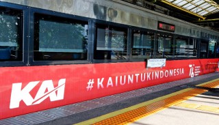 Meriahkan HUT Ke-76 Kemerdekaan RI, KAI Hadirkan Livery Khusus