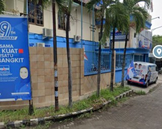 Kian Seru, Saling Klaim Prestasi Plt Ketua DPC Dengan Bendahara Partai Demokrat Surabaya