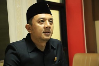 Ratusan Izin SMK Tersendat, Legislator Deni Wicaksono: Dinas Pendidikan Tak Selaras dengan Kebijakan Gubernur