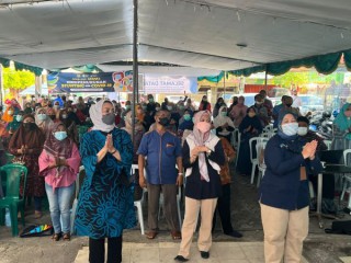 Gandeng Kemenkes, Lucy Kurniasari Lakukan Sosialisasi Germas di Surabaya.