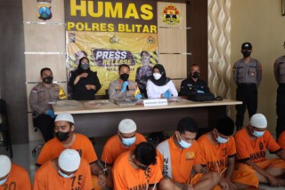 Berhasil Mengungkap 7 Kasus Curanmor, Polres Blitar Amankan 13 Tersangka