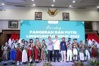 Pelajar Surabaya Mencintai Lingkungan Sejak Dini, Wali Kota Eri Cahyadi: Pangeran dan Putri Lingkungan Hidup Patut Di Tiru!