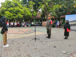 Babinsa Masuk Sekolah, Sertu Kamsun Bangkitkan Semangat Kedisiplinan Berbangsa