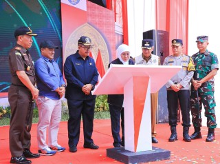 Gubernur Khofifah Resmikan Pasar Baru Kertosono yang mempunyai Prasarana Lengkap dan Nyaman