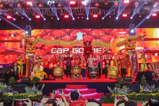 10 Ribu Porsi Lontong Cap Go Meh Gratis Ludes Diserbu Warga Surabaya