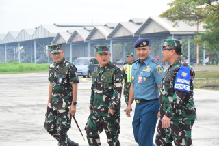 Latgabma SGS 2024, Wakil Komandan Puspenerbal Sambut dan Antar Keberangkatan Dankodiklat TNI