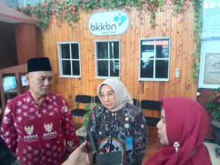 BKKBN Jatim Launching GENTING