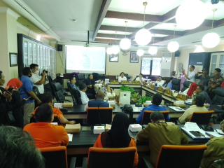 Komisi C DPRD Surabaya Tolak Pembangunan SWL di Laut