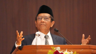 HUT ke-80 Jatim, Mahfud MD: Jatim Punya Peran Historis Vital sebagai Tonggak Berdirinya NKRI
