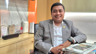 Hari Guru Nasional 2025, Puguh DPRD Jatim Ingatkan Pentingnya Filosofi Guru Digugu lan Ditiru
