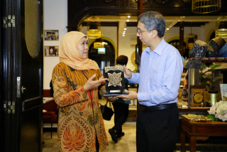 RISING Fellowship Gubernur Khofifah Pertemuan Bersama Plt. Menteri Urusan Muslim