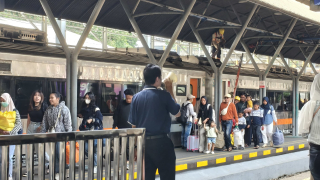 Daop 8 Surabaya Layani Puluhan Ribu Penumpang pada Puncak Arus Balik Nataru