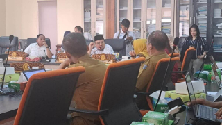 Bang Jo Pertanyakan Validitas DTSEN, 17 Ribu Kuota Bantuan Pendidikan Surabaya Belum Terserap