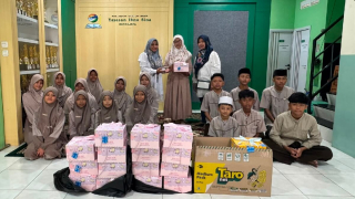 Berbagi Berkah, Pelindo Regional 3 Santuni Anak Yatim di Tanjung Perak