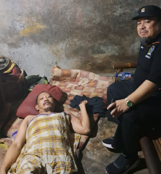 Bang Jo Soroti Kondisi Warga Dukuh Pakis yang Lima Tahun Berjuang Melawan Stroke