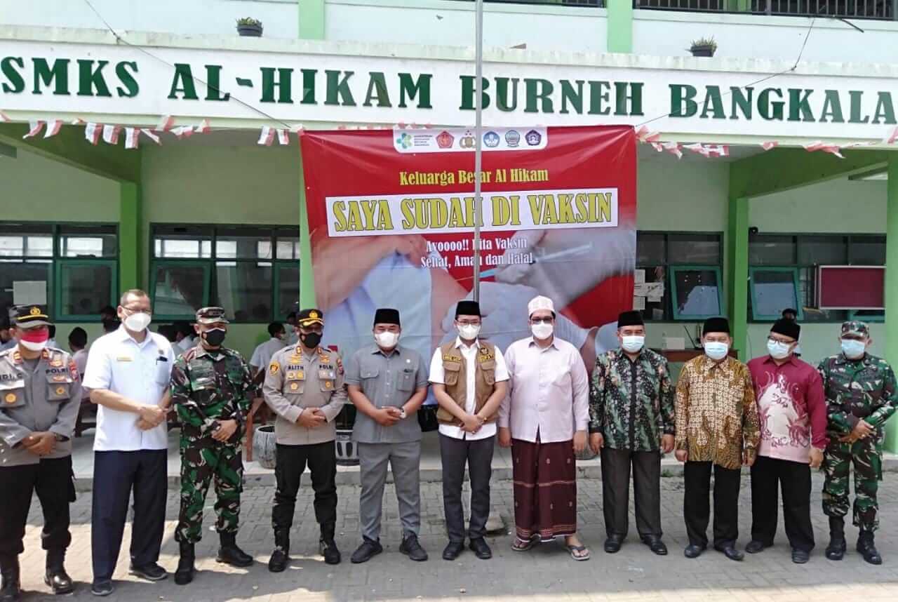 Forkopimda Kabupaten Bangkalan tinjau Pelaksanaan Vaksinasi di 2 Ponpes Kec. Burneh
