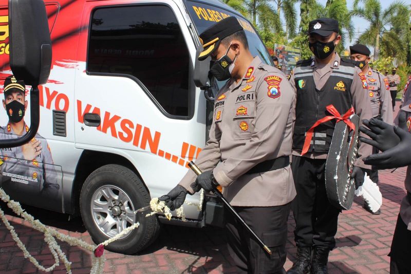 Kapolres Probolinggo Launching Mobil Vaksin Keliling Merdeka Semeru