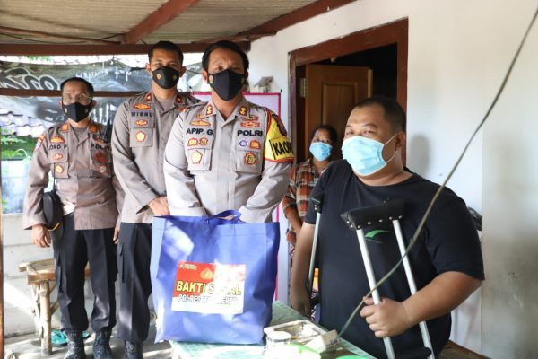 Senyum Bahagia Penyandang Difabel saat Bertemu Kapolres Mojokerto