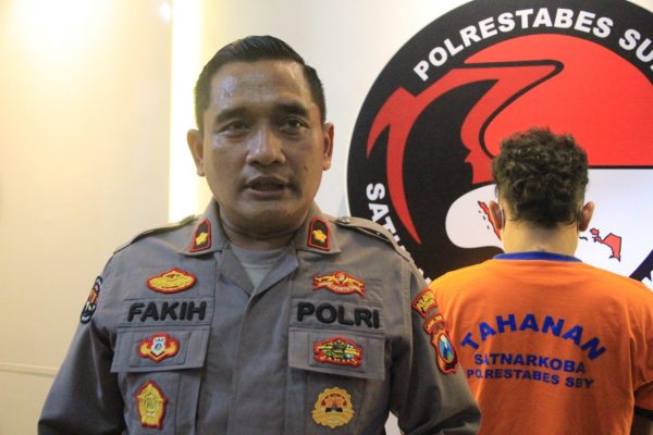 Polisi Berhasil Sita 246 Gram Sabu dan 563 Butir Extacy dari Driver Ojol