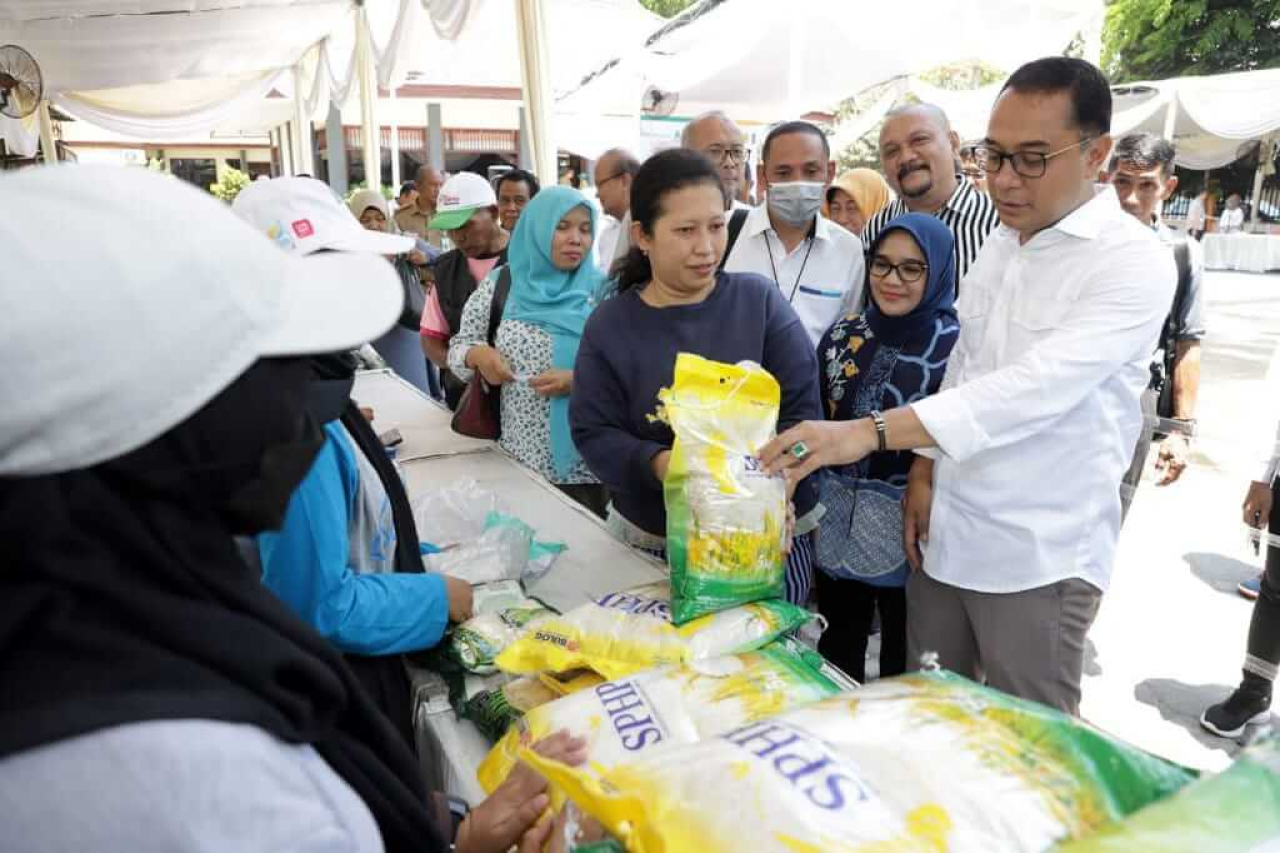 Pemkot Surabaya gulirkan Gerakan Pangan Murah guna tekan inflasi - Beritaja