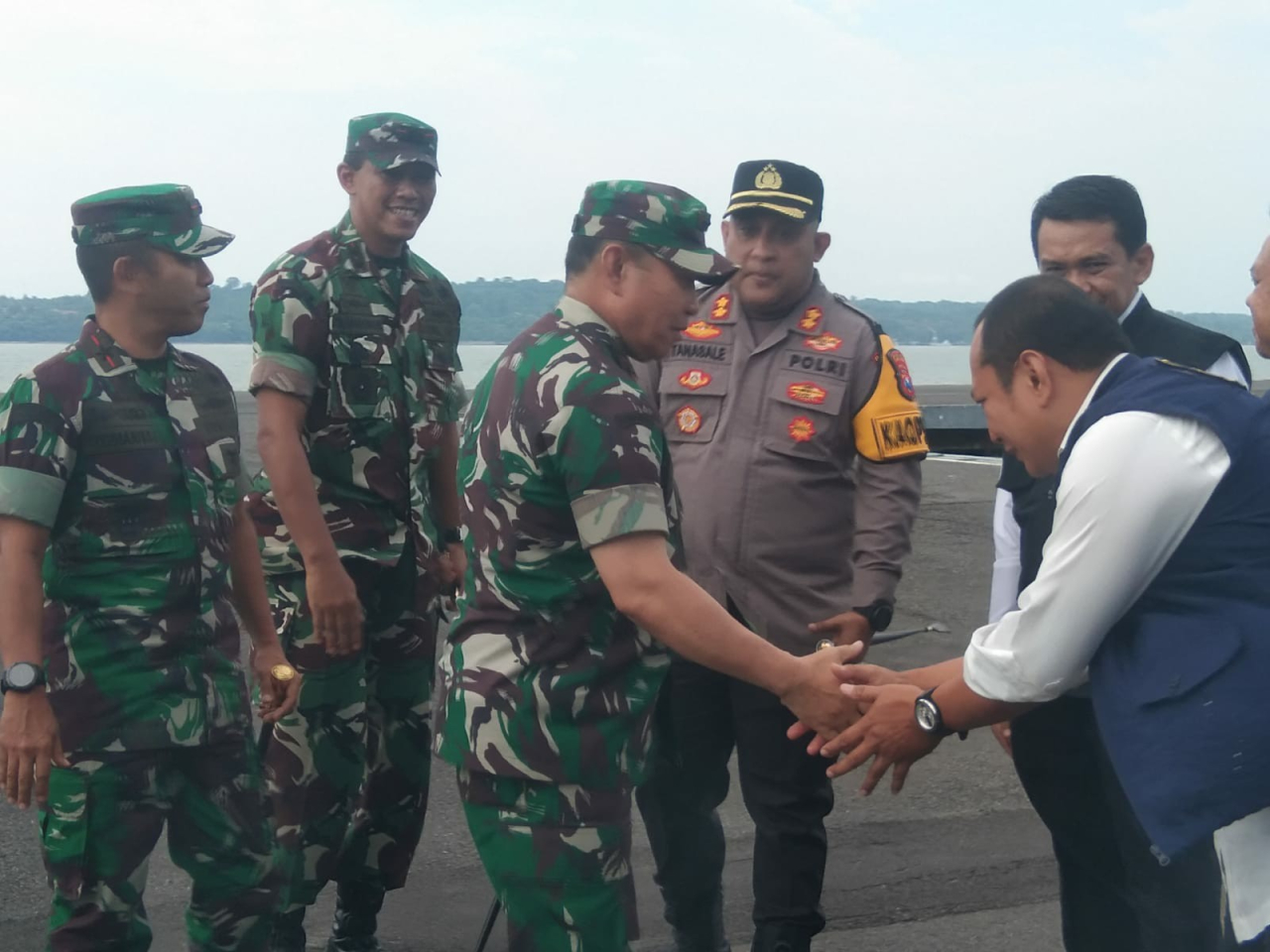 Dampingi Forkopimda Jatim Tinjau Kesiapan Moda Transportasi Angkutan Laut
