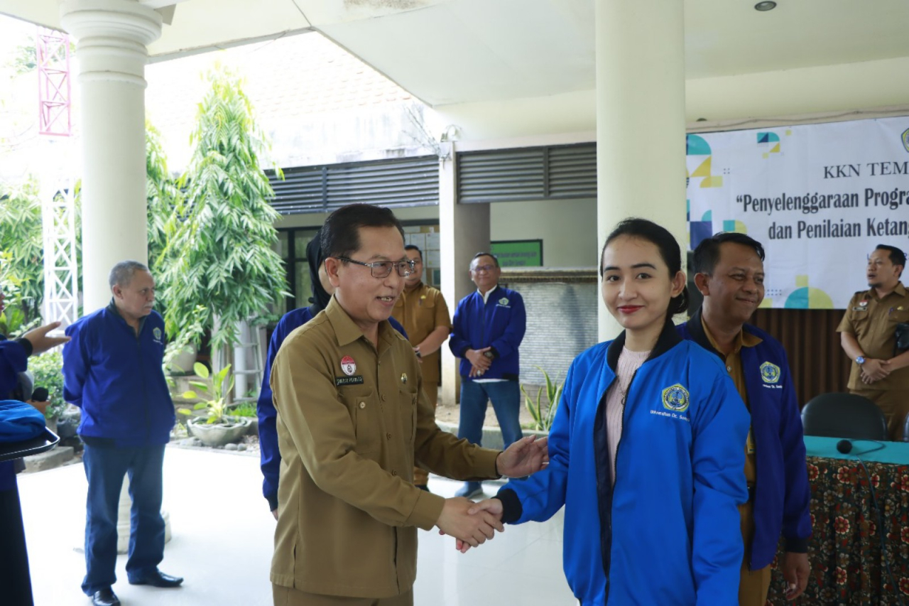 Mahasiswa Unitomo laksanakan KKN Tematik di Tulangan Sidoarjo
