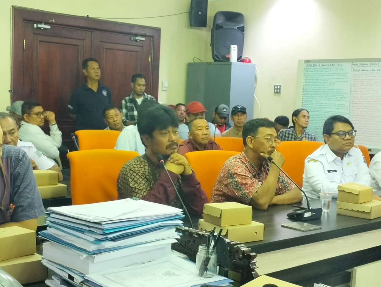 Ngebantol Listrik, RT 14 Banyu Urip didenda PLN Rp 9 Juta, Cak Yo : Udah Dilimpahkan ke Dishub