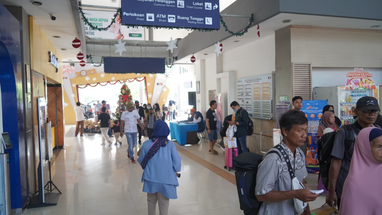 Jelang Liburan Berakhir, 22.100 Penumpang Akan Tiba di Stasiun Daop 8 Surabaya