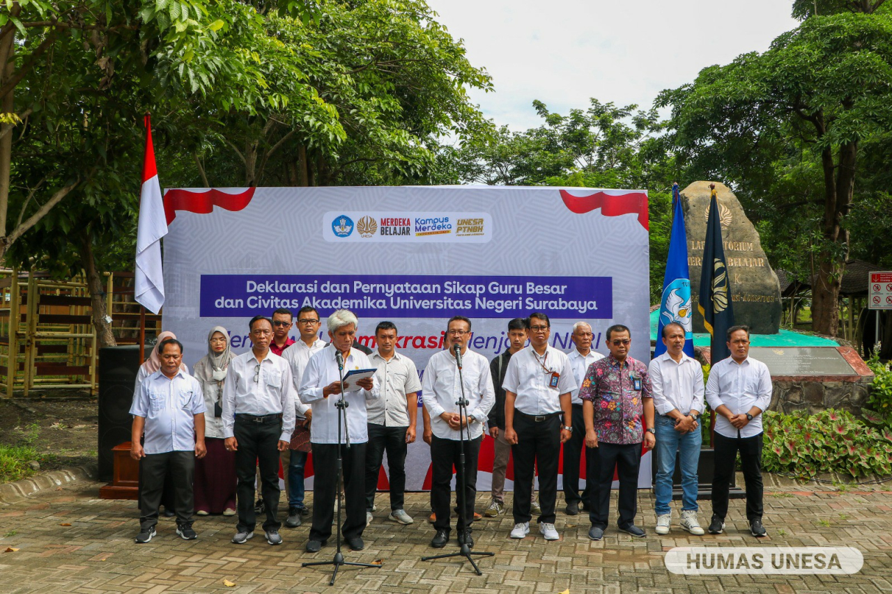 Guru besar Beserta Sivitas Akademika dan Alumni UNESA Serukan Kawal Demokrasi, Menjaga NKRI