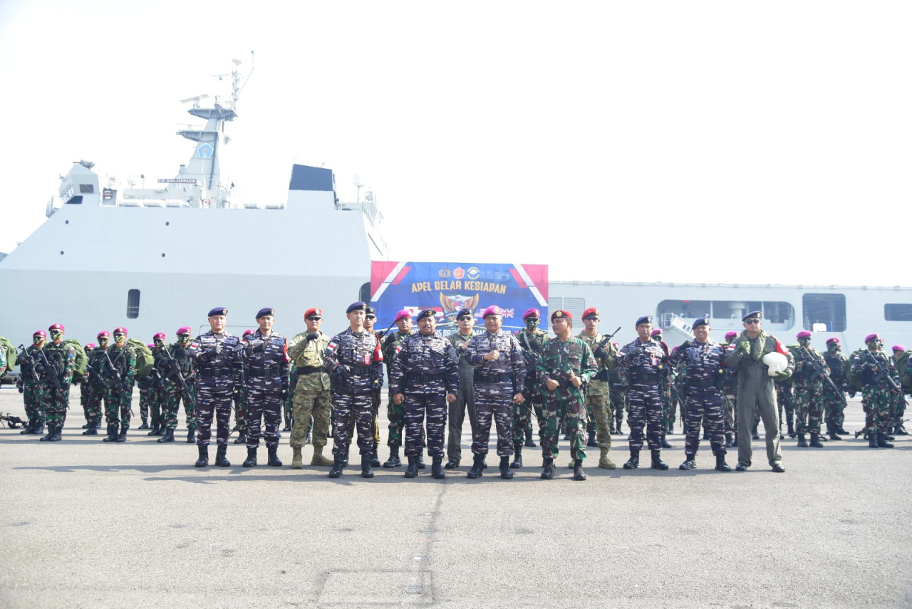 Dirops Puspenerbal Hadiri Apel Gelar Kesiapan Amphibious Operation Task Group Latgabma SGS 2024.