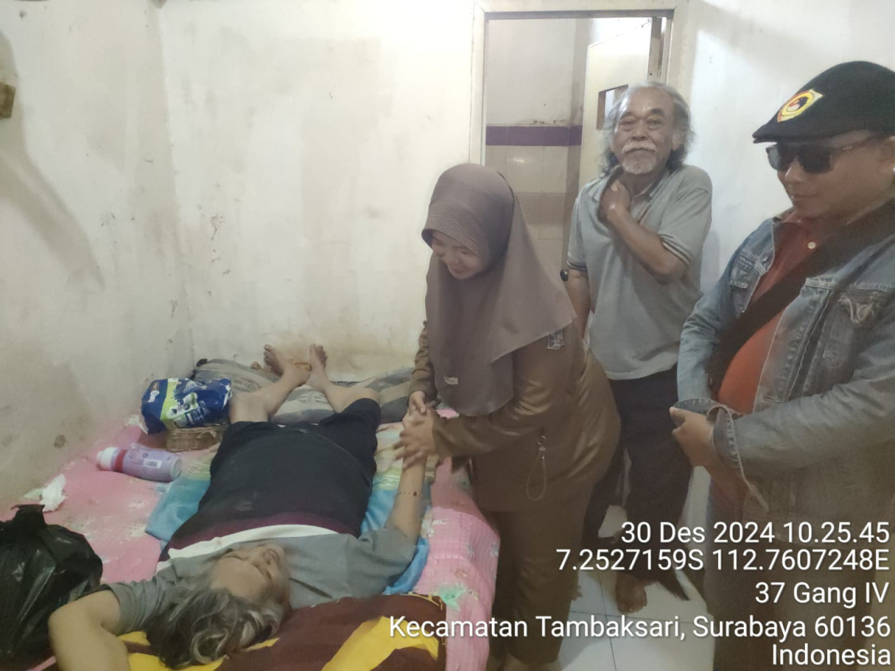Ormas SBPIJ Turun Tangan Bantu Keluarga Ibu Suroso, Pemkot Surabaya Diminta Bergerak Cepat