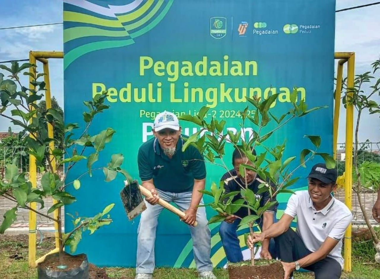 Pegadaian Liga 2 2024/2025: Wujudkan Kepedulian Lingkungan dengan Penanaman Bibit Pohon di Kota Pasuruan