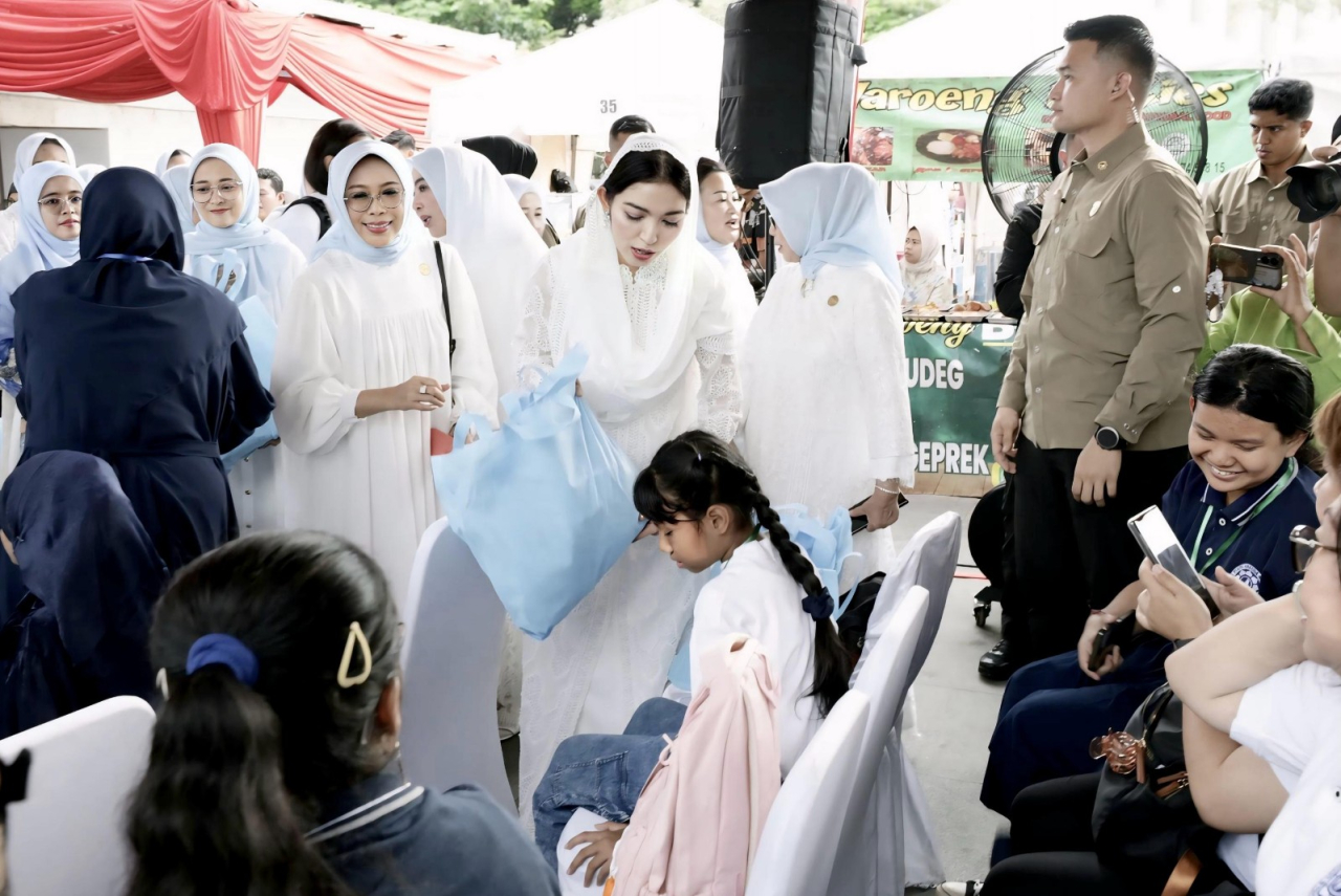 Seruni Gelar Harmoni dalam Keberagaman, Santuni Anak Yatim di Masjid Istiqlal