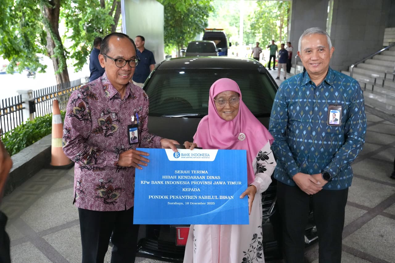 BI Jawa Timur Perkuat Sinergi Daerah Lewat Hibah Kendaraan Dinas