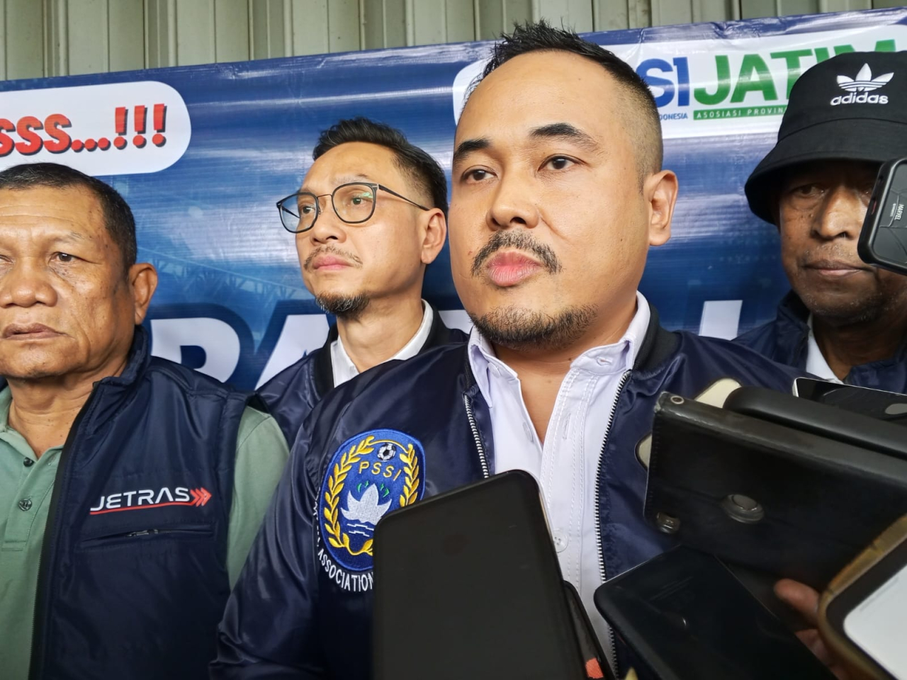 Raja Siahaan Resmi Daftar sebagai Bakal Calon Ketua Asprov PSSI Jatim 2026–2030