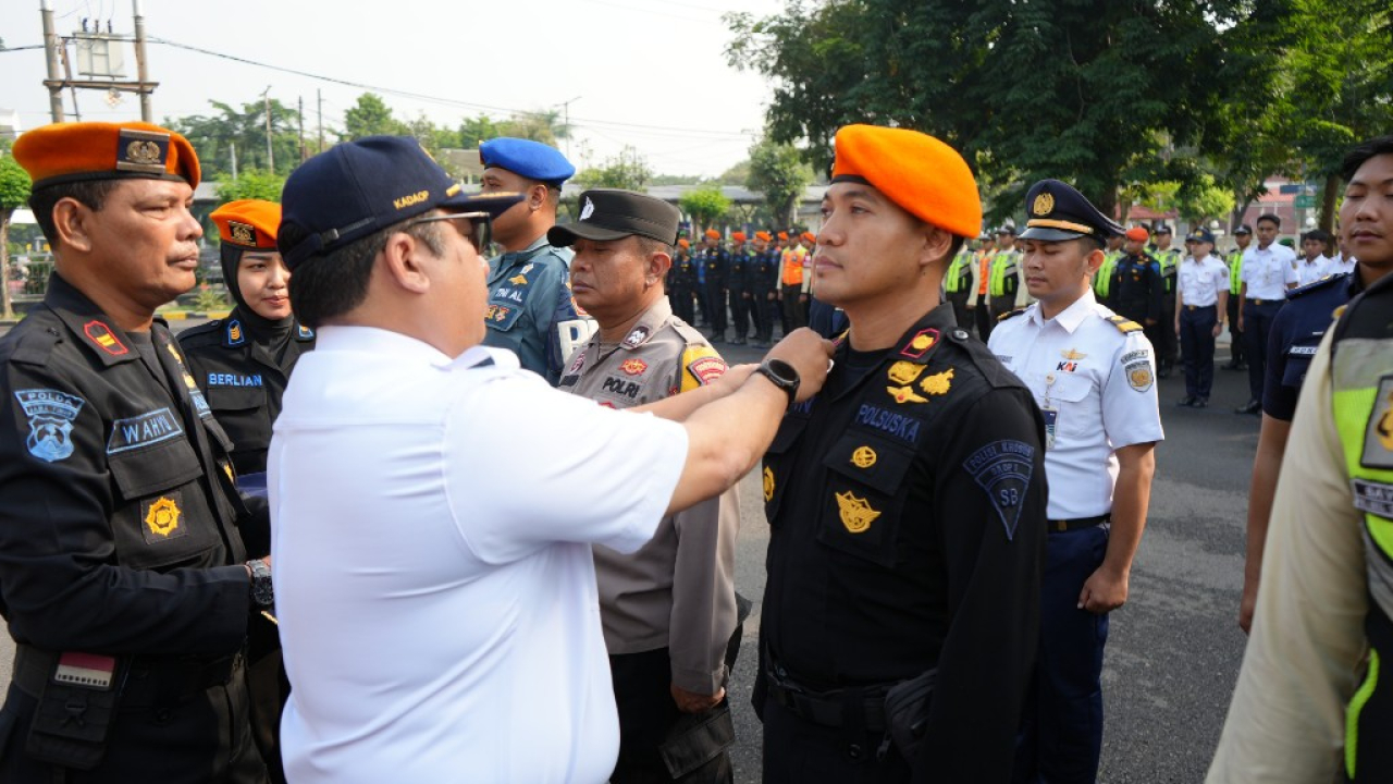 Siapkan Layanan Prima, KAI Daop 8 Surabaya Gelar Apel Pasukan Angkutan Nataru 2025
