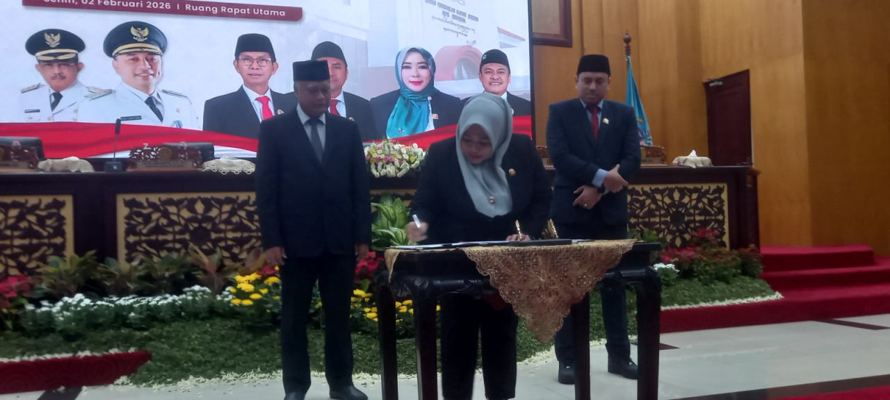 DPRD–Pemkot Surabaya Ketok Palu Revisi Perda Pengelolaan Aset Daerah