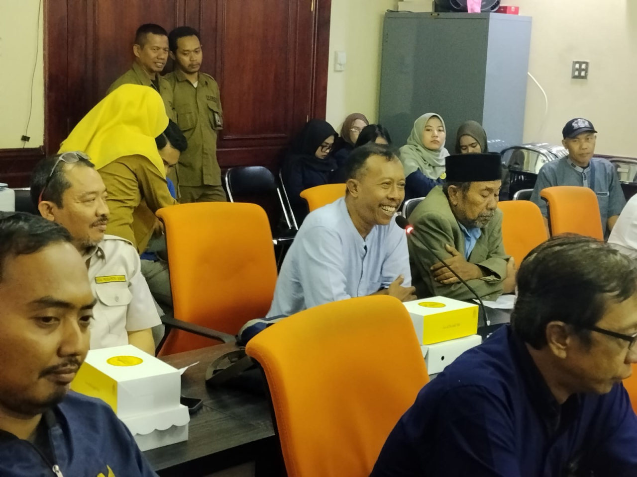 DPRD Surabaya Turun Tangan Soal Parkir Truk di Jalan Semut Baru