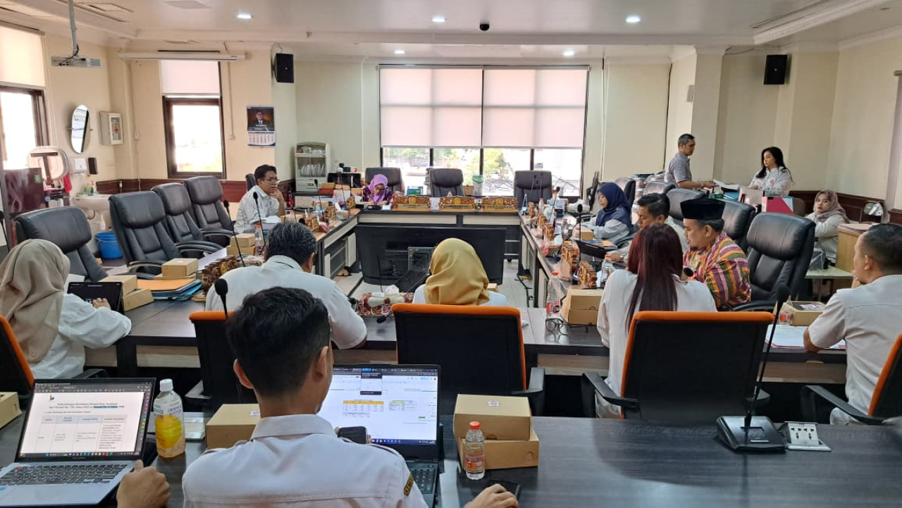 Johari Mustawan Tekankan Pentingnya Data Akurat untuk Bansos Pendidikan di Surabaya