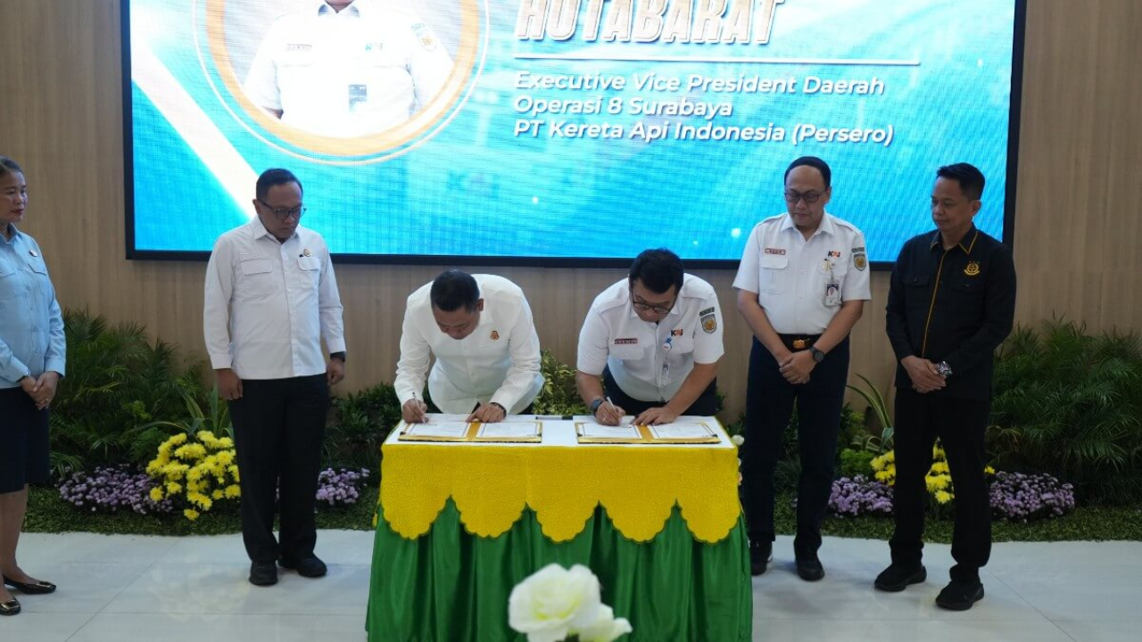 KAI Daop 8 Surabaya Teken PKS dengan Kejati Jatim