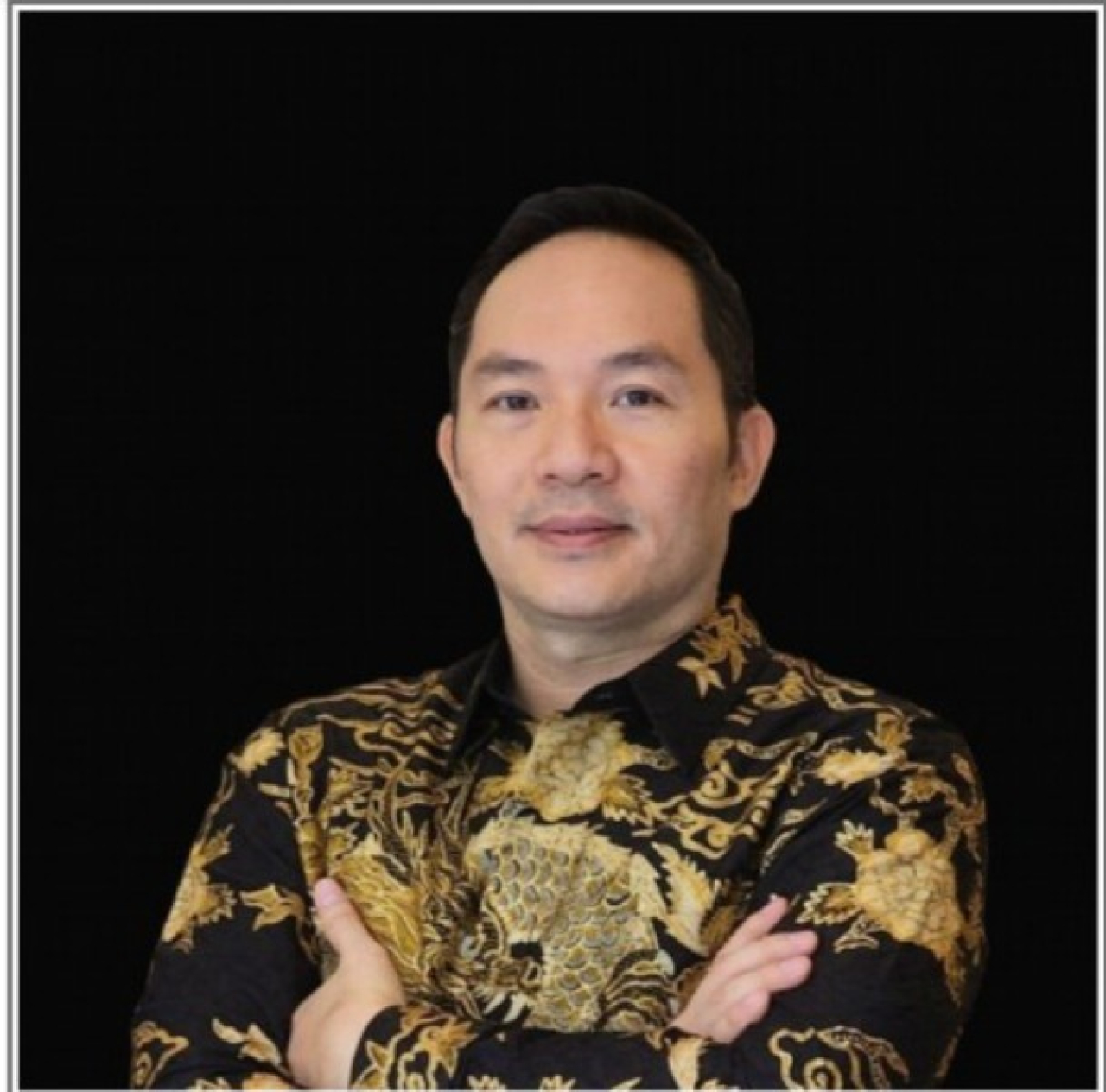 Alumnus UNAIR Ferry Wirawan Tedja Satukan Praktisi dan Akademisi Lewat Manajemen