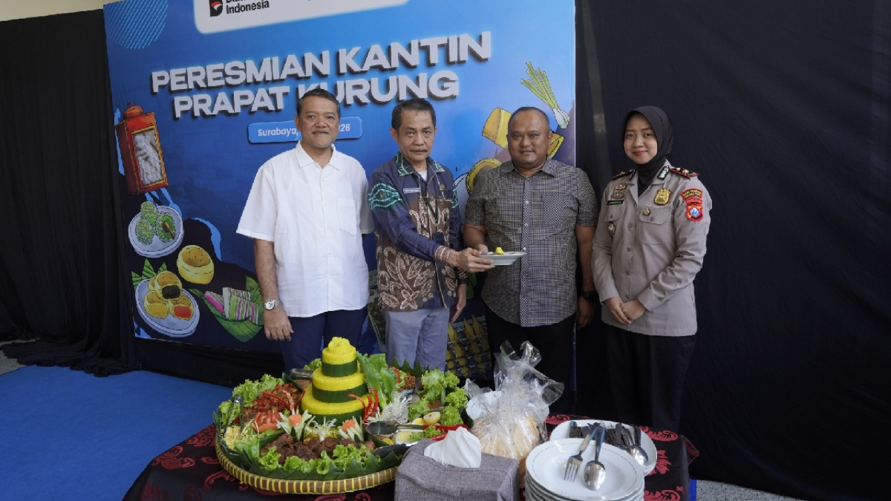 Pelindo Resmikan Kantin Transit Area Mirah, PKL Tanjung Perak Kini Lebih Tertata