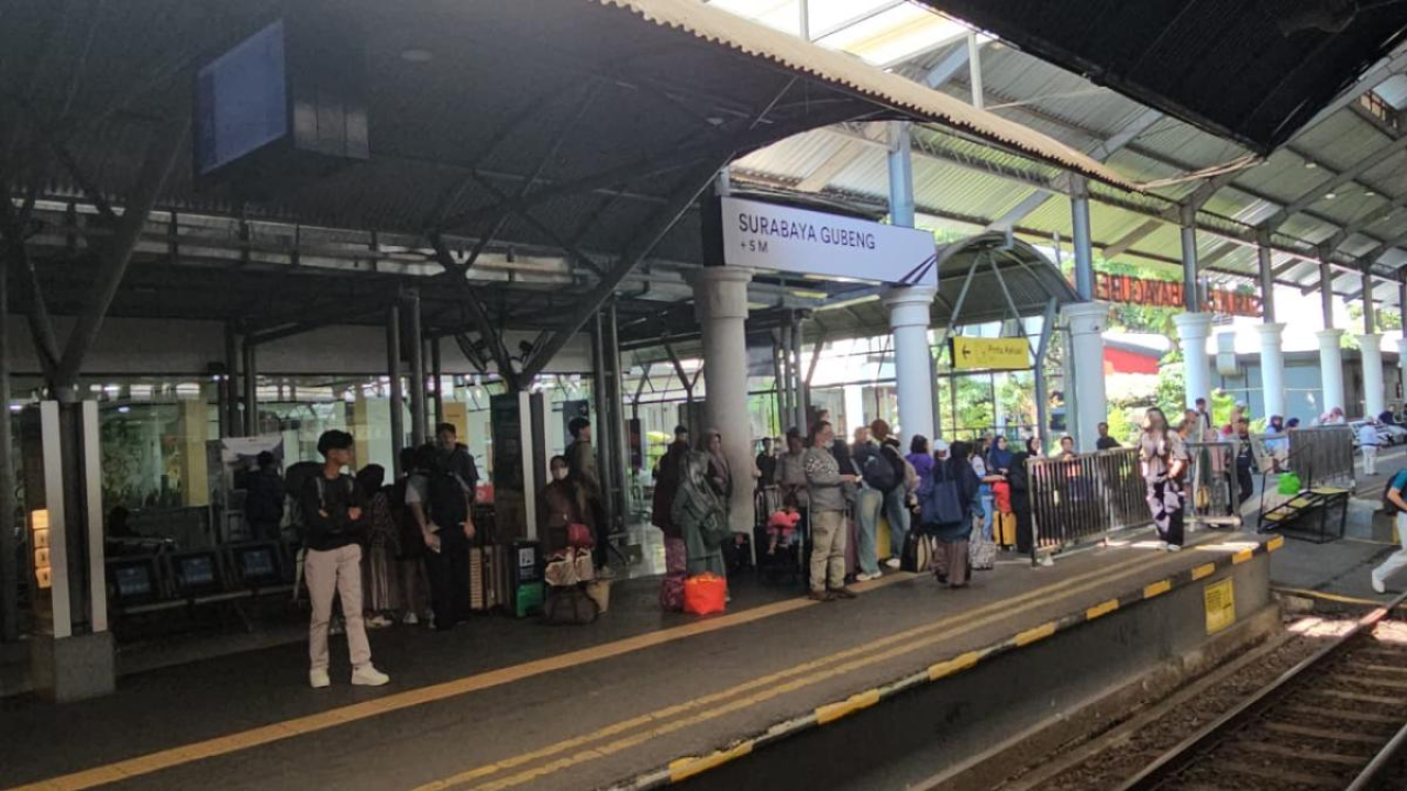 Lonjakan Penumpang KA Daop 8 Surabaya Naik 21% Saat Libur Sekolah 2026